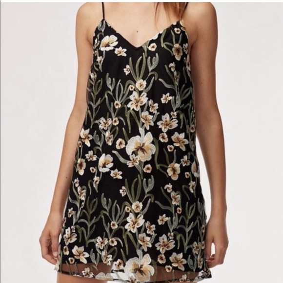 Little Moon Cheyenne Dress - Picture 3 of 4